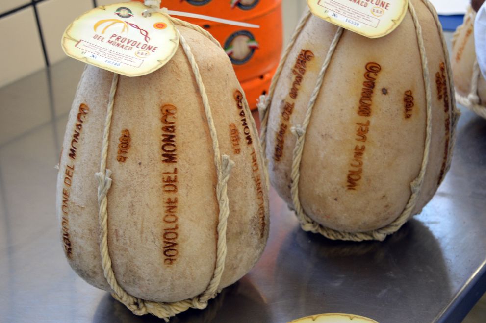 PROVOLONE DEL MONACO DOP PROGETTO LOST