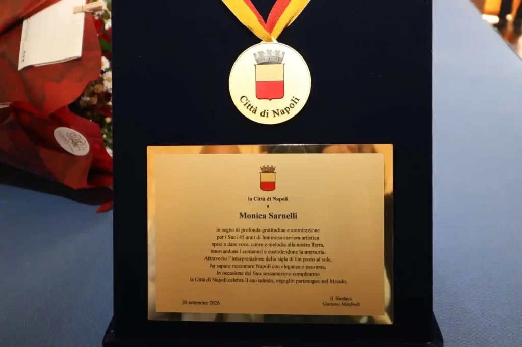 Monica Sarnelli Medaglia della Città di Napoli